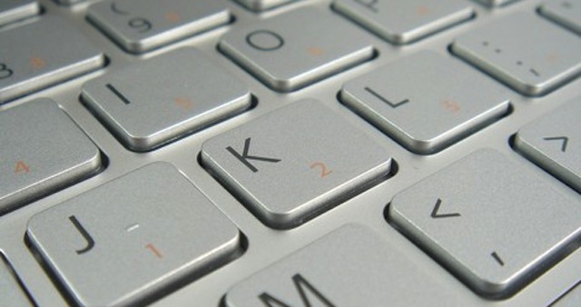 "Освобождаем рабочий стол" или "Как запустить программу сочетанием клавиш"